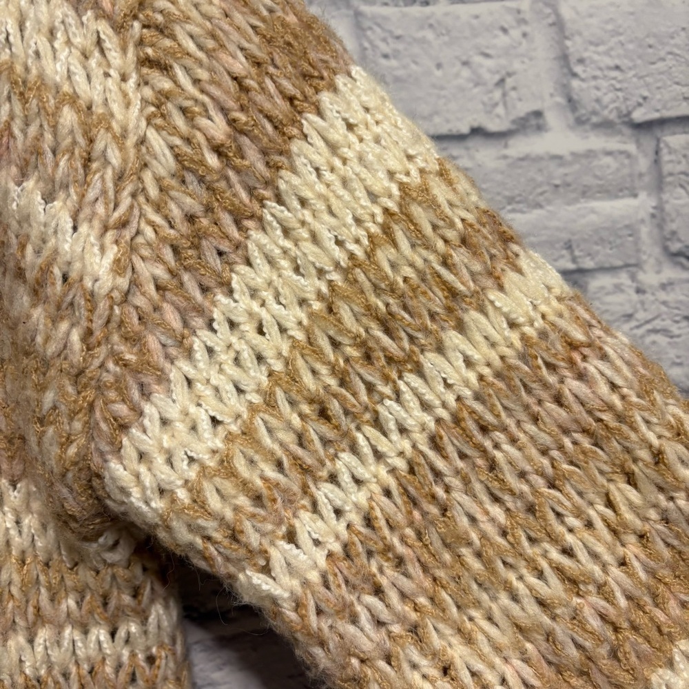 American Eagle Cozy Wool Knit Blend Women's Sweater - Medium - Picture 6 of 16